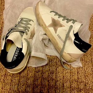 Golden Goose Sneakers